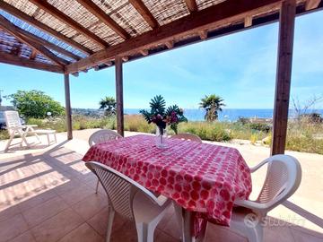 Casetta sul mare in salento