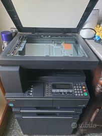 Stampante Kyocera TASKalfa221