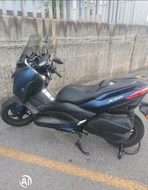Yamaha xmax 300