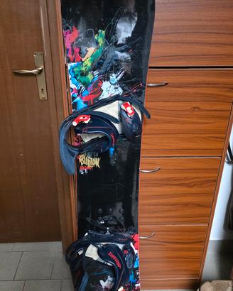 snowboard Burton+ attacchi e scarponi 
