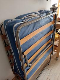 Letto pieghevole a doghe
