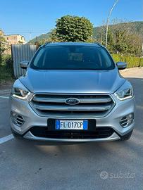 Ford Kuga 2.0 TDCI 150 CV S&S 4WD Titanium