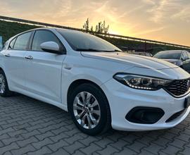 Fiat Tipo lounge 5 PORTE 1.4 GPL