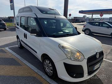 Doblo 2.0 m jet tetto alto pedana Disabili