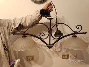 Lampadario ferro battuto