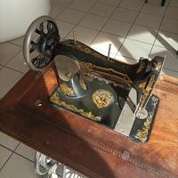 Macchina da cucire vintage - 135€ trattabili