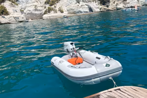 gommone tender  240