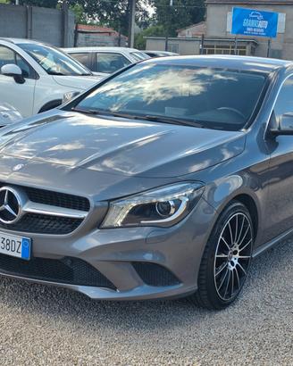 Mercedes-benz CLA 220 CDI Automatic Premium