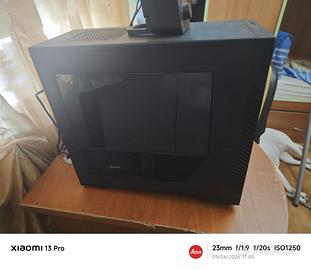 Combo PC fisso MSI MAG Infinite S3, Monitor curvo
