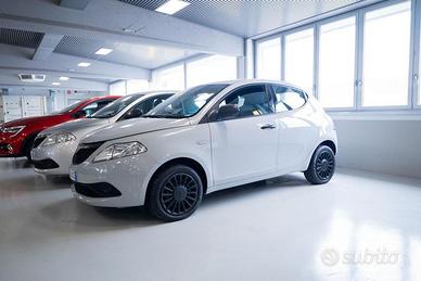 Lancia Ypsilon 1.2 Elefantino Blu S&S 69CV