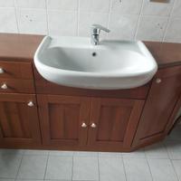 Mobile bagno con lavandino in legno classico