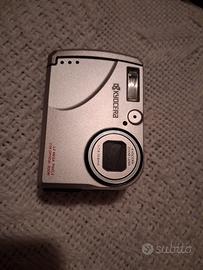 macchina fotografica Kyocera 
