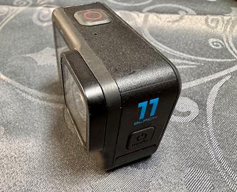 GOPRO 11 BLACK+3 BATTERIE+MOD+Caricabatterie 