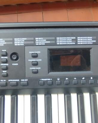 pianola Alesis Melody61 