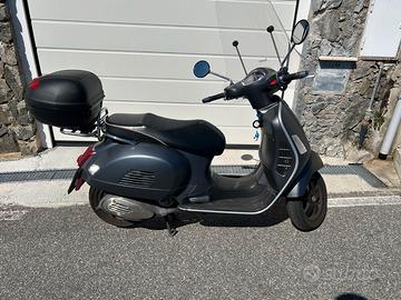 VESPA GTS SPORT 2017 CON 27000 KM
