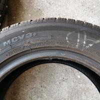 215 60 R 16  GOMME FURGONE