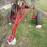 Carrello porta attrezzi