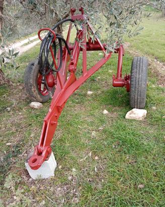 Carrello porta attrezzi