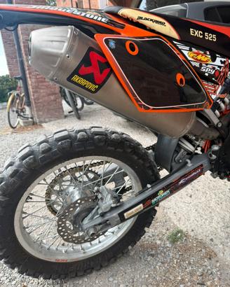 Marmitta akrapovic