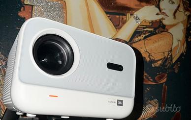 vend proiettore yeber l2s con cassa JBl