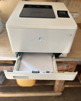 Stampante Color Laser Jet Pro