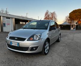 Ford Fiesta 1.2 benzina