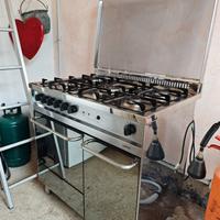 Cucina professionale Lofra 5 fuochi