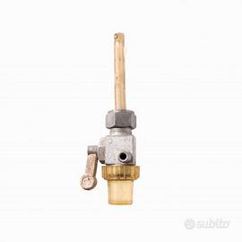 Rubinetto carburante con decantataore