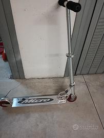 monopattino 