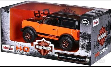 MAISTO
FORD USA - BRONCO CUSTOM HARLEY DAVIDSON 