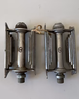 Pedali alluminio