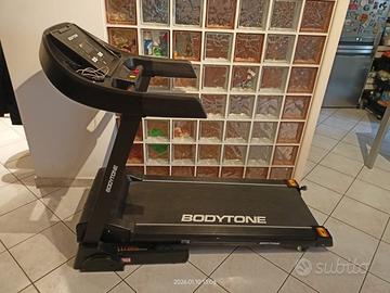 Tapis roulant motorizzato Bodytone DT16