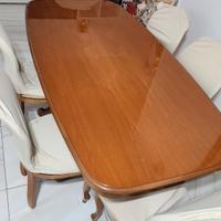 Tavola in legno + 6 sedie