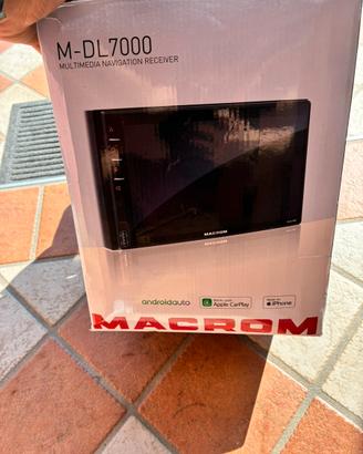 Multimedia navigation receiver. M-DL7000
