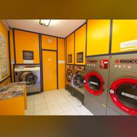Lavanderia self service a Siena