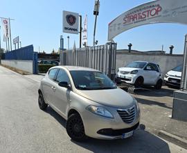 Lancia Ypsilon 0.9 TwinAir 85 CV 5 porte Metano Ec