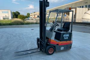 Carrello elevatore OM E3/15N