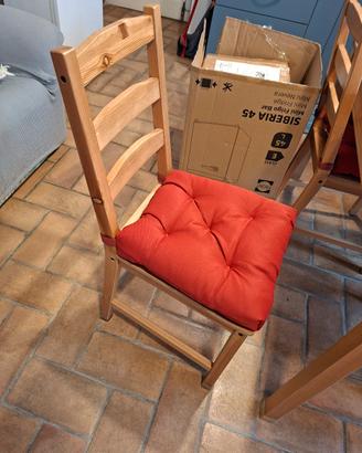 4 sedie legno Ikea