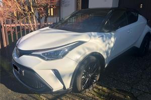 Toyota C-HR 2.0 Hybrid E-CVT Style