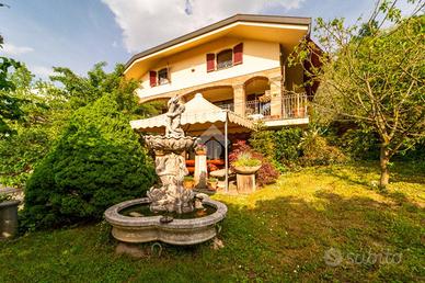 VILLA SINGOLA A SAN RAFFAELE CIMENA