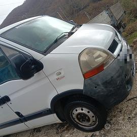 Renault master 2.5 d