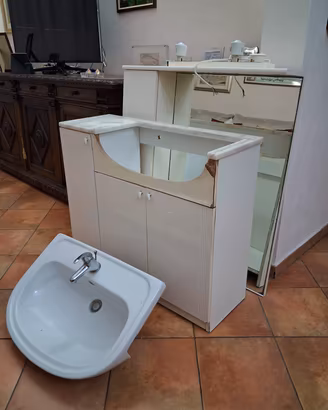 mobile bagno