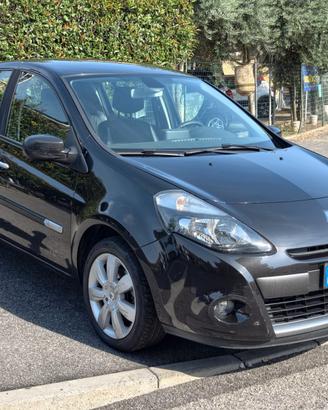 Renault Clio 1.2 16V 5 porte Luxe