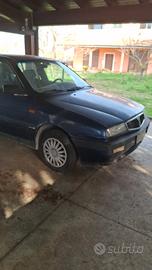 Auto Lancia Delta 