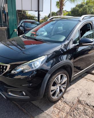 Peugeot 2008 BlueHDi 120 S&S Black Matt