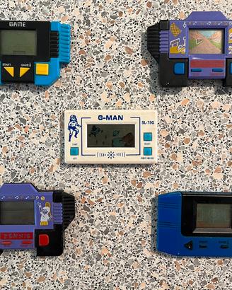 Videogiochi vintage portatili anni 80-90