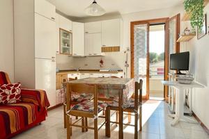 LA MAZZANTA, GIUGNO 6 POSTI RIF112a