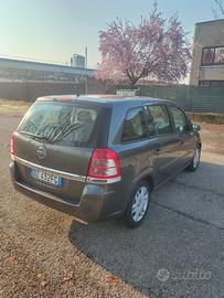 OPEL ZAFIRA 7 POSTI 
