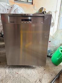 Lavastoviglie miele