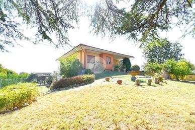 VILLA SINGOLA A SANTARCANGELO DI ROMAGNA